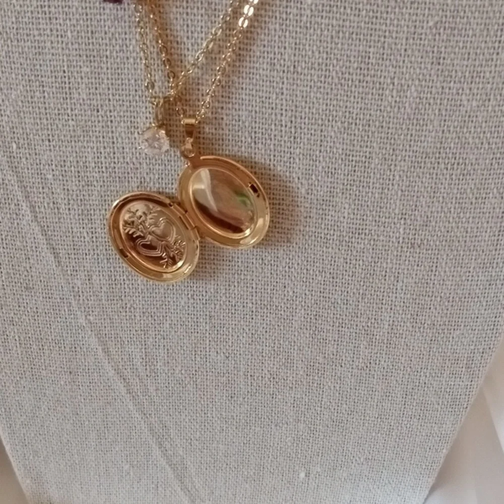 Bundle costume fashion necklace jewelry lot